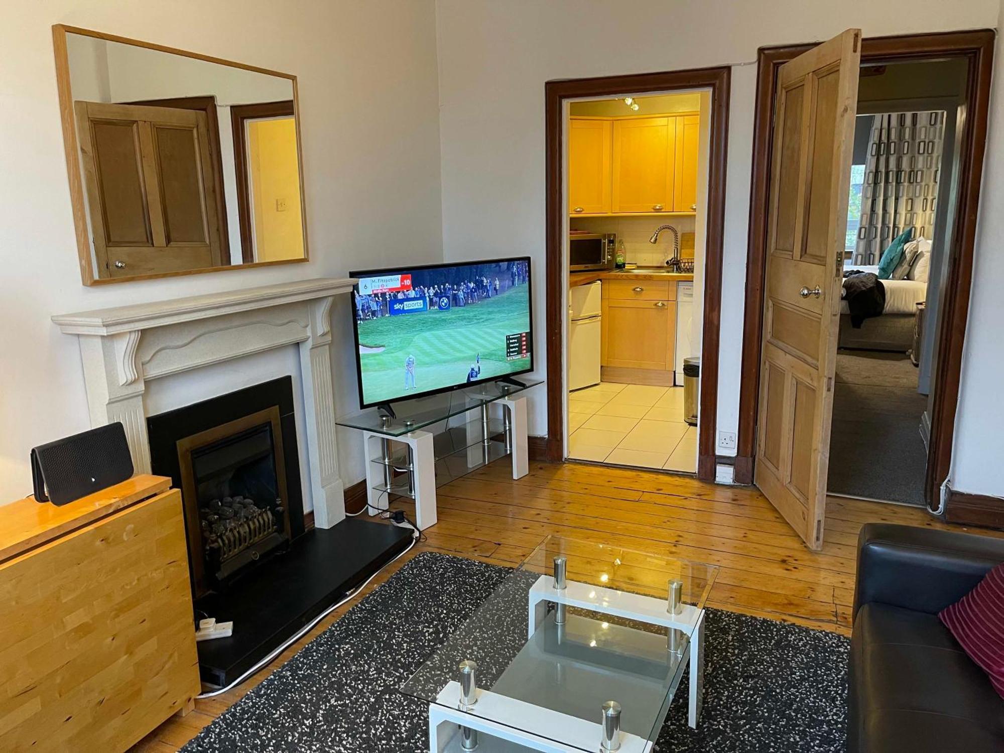 Scotstoun Appartments Appartement